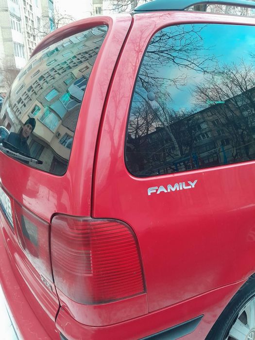 Тільки продаж Sharan