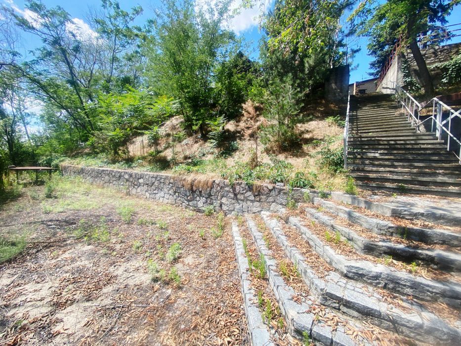 База відпочинку на р. Дніпро в районі с. Розумівка.