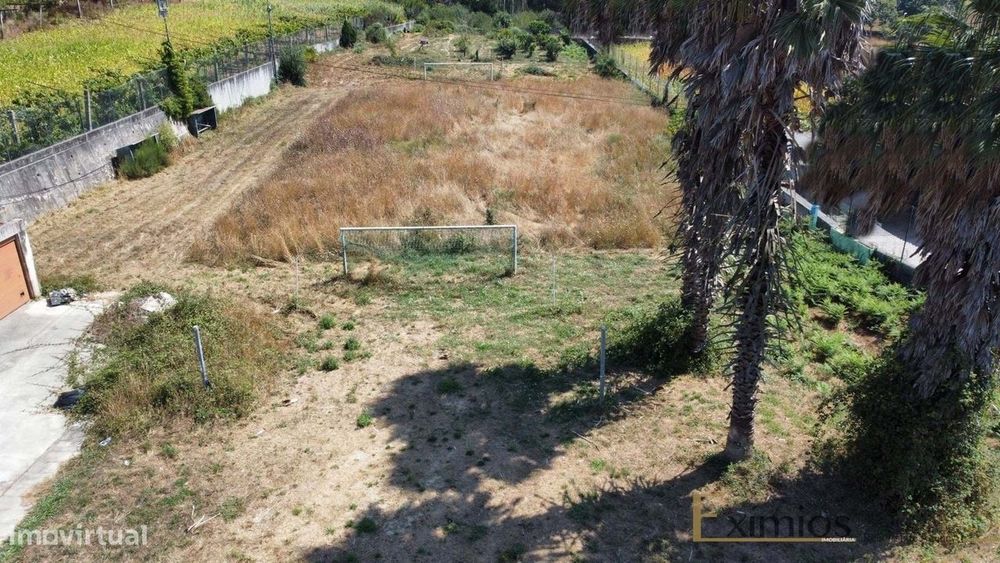 Terreno urbanizável, em Tougues