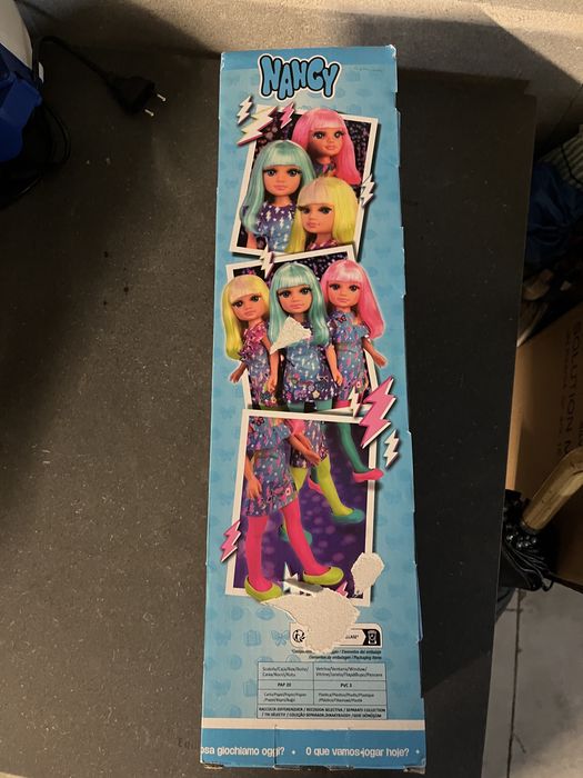 Boneca Nancy Neon nova