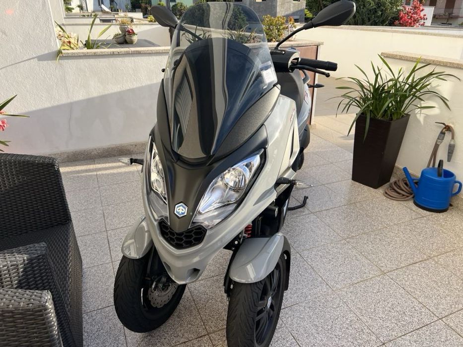 Piaggio MP3 300 HPE - 1000km’s - 2021