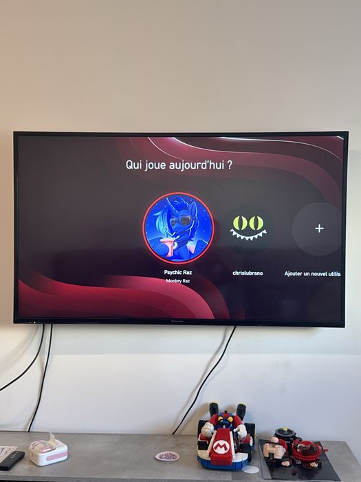 Televisao 128cm / 72cm