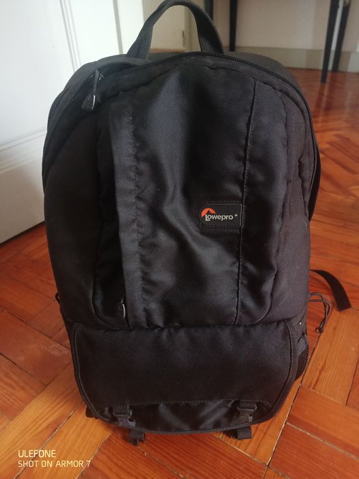Lowepro BP150 câmera e laptop