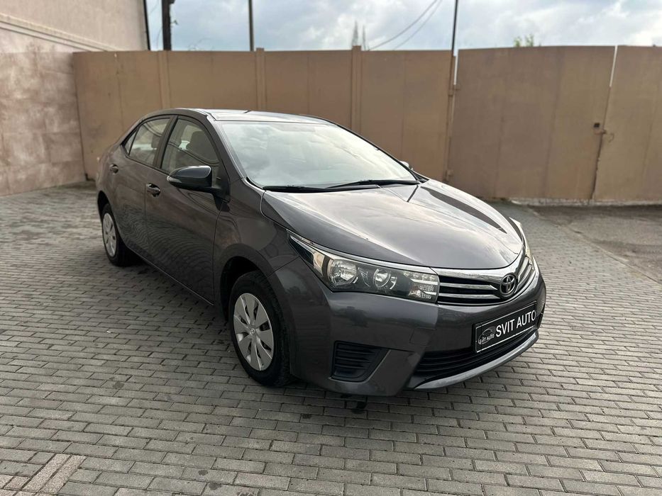Продам Toyota Corolla 2013р. 1.3 бензин   Пробіг 76 тис. км.