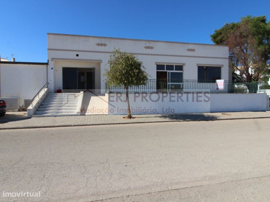 Espaço Comercial à Venda em Altura - Castro Marim