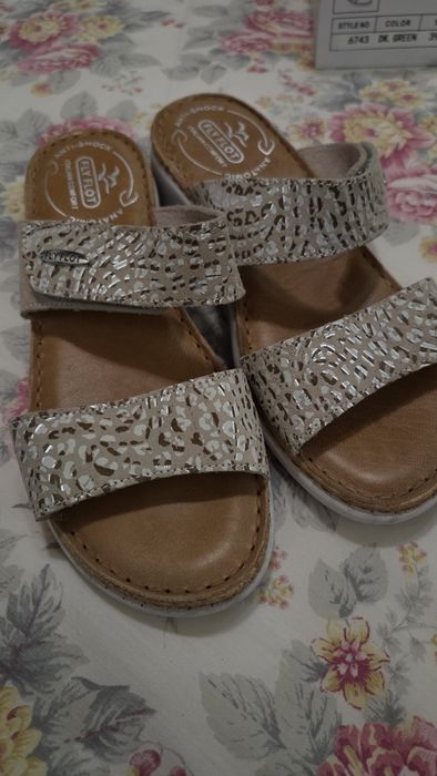 Sandalias ortopédicas