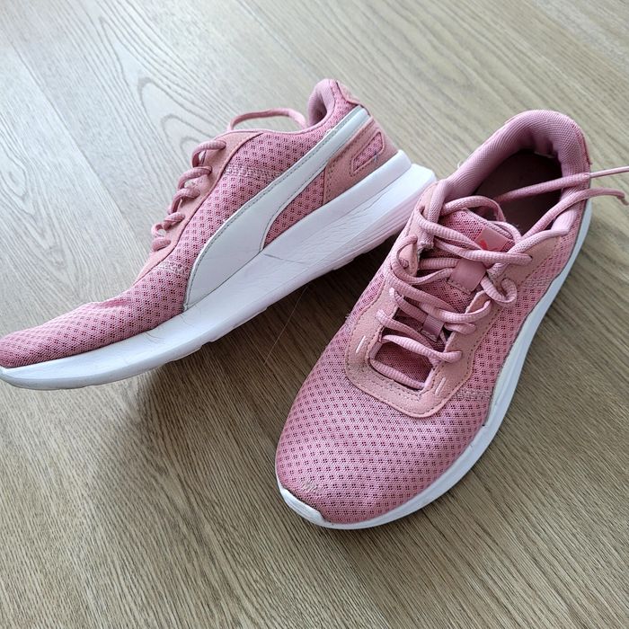 Sportowe lekkie buty puma 40,5