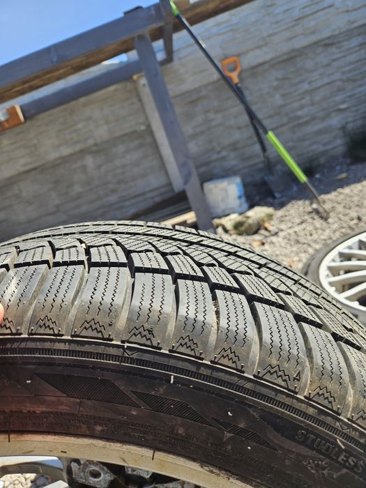 Koła felgi opony alfa romeo 215/45 r.17