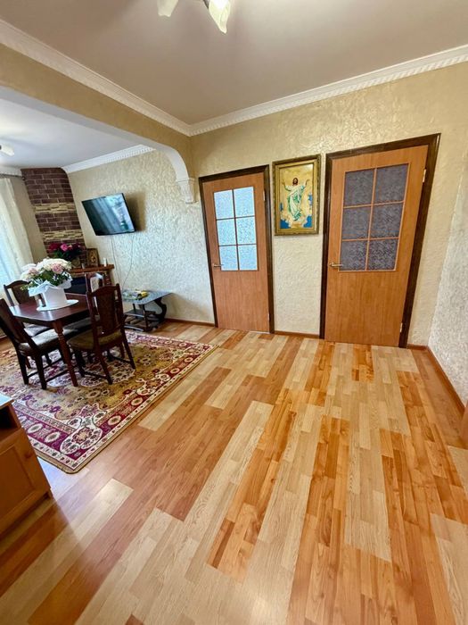Продаж будинку с.Самчики Хмельницька обл.