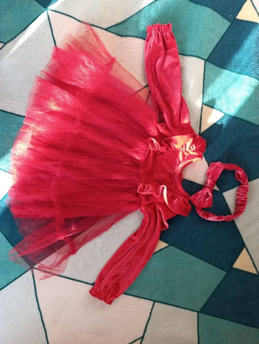 Продам святкову сукню