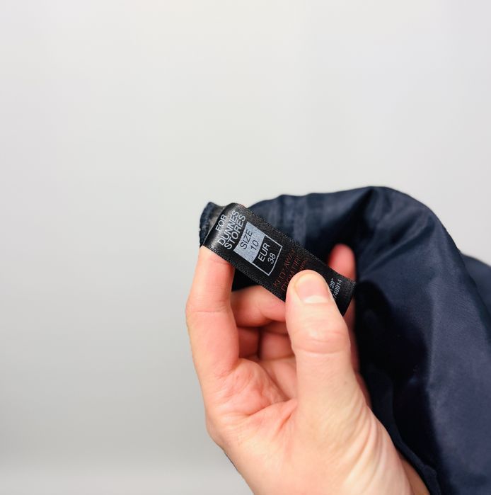 Granatowe spodnie z szerokimi nogawkami M 38 Dunnes