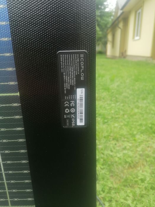 Сонячна панель для ecoflow 220w