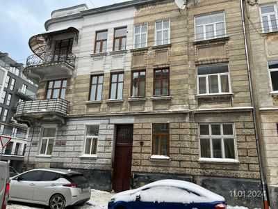 Підвальне приміщення 29 м² на вул. Сембратовичів, 14