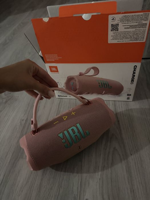 Портативна акустика JBL Charge 6 Pink