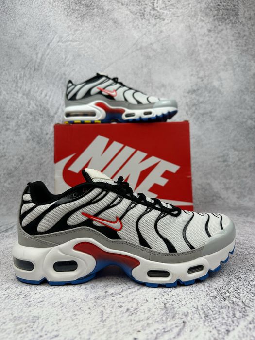 Жіночі кросівки Nike Air Max TN Plus оригінал