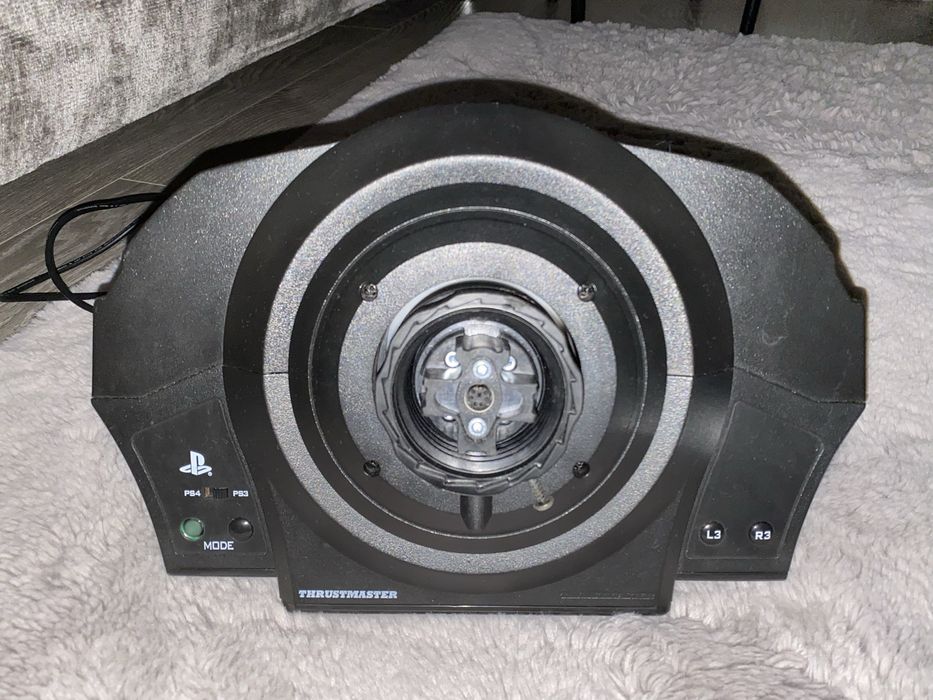 Thrustmaster t300 ferrari edition (alcantara) (база+нарді руль)