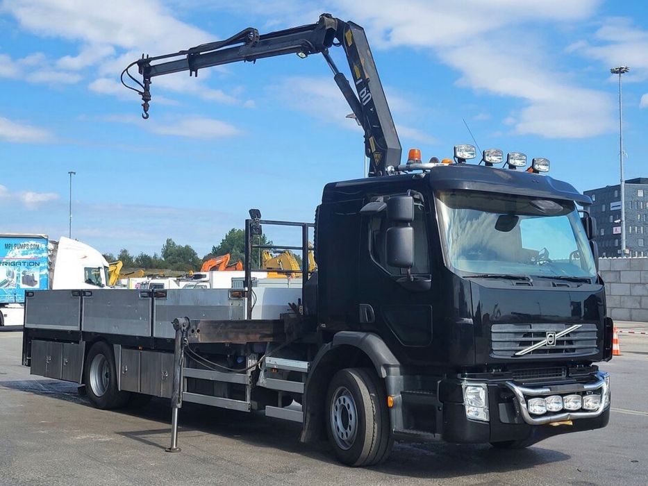 VOLVO FE240 C/GRUA RADIOCOMANDO COMO NOVA SÓ 460.000km #OPORTUNIDADE#