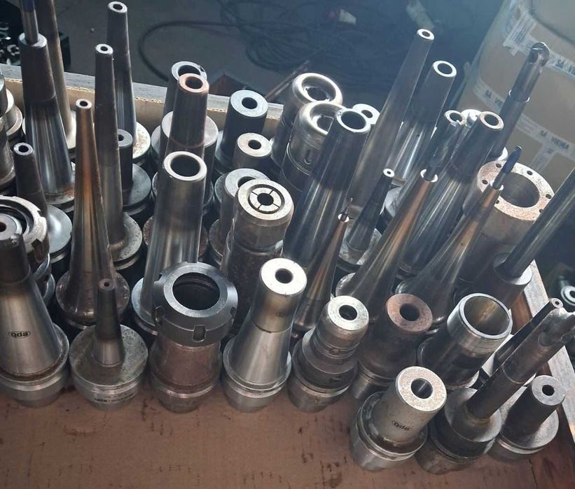 ISO 50, ISO 40, BT 40, BT 50, SK30 cones diversos 230 unidades
