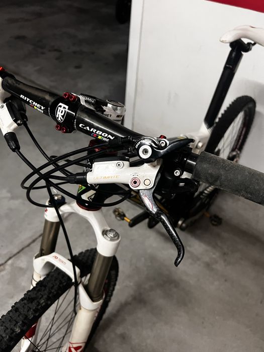 Bicicleta de carbono