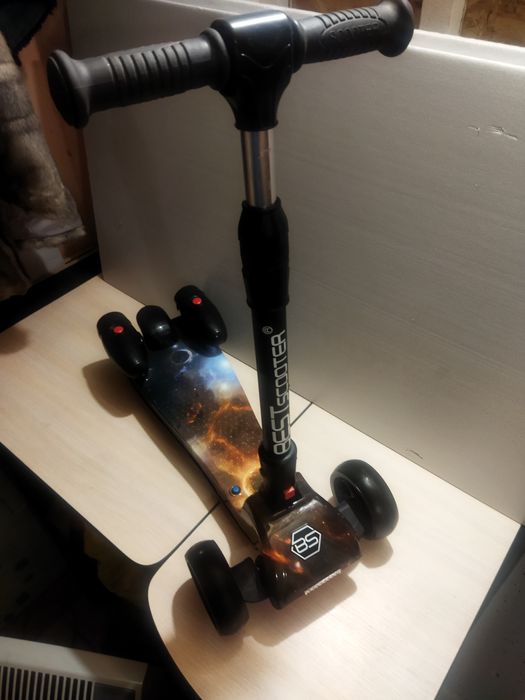 Продам дитячий турбо самокат