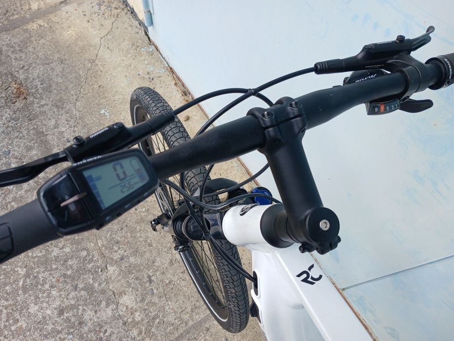 Електровелосипед Yamaha Hybrid Cross-core RC e-bike Ямаха е байк.