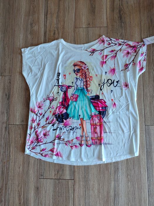 T-shirt mulher oversize