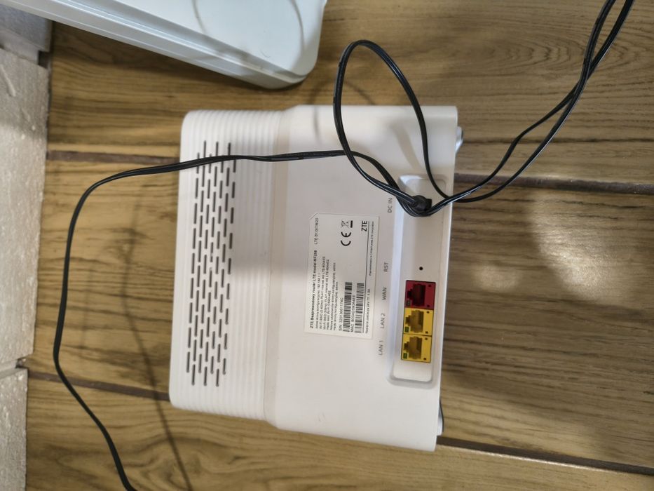 ZTE Zestaw ODU-IDU MF258