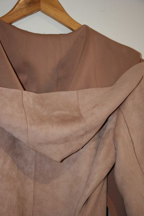 Sobretudo c/Capuz da Zara