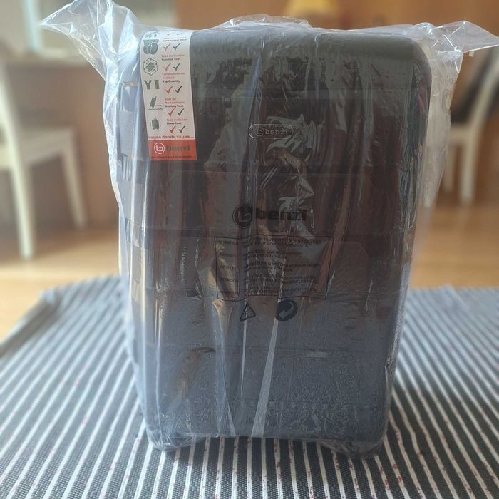 Mala de viagem  benzi