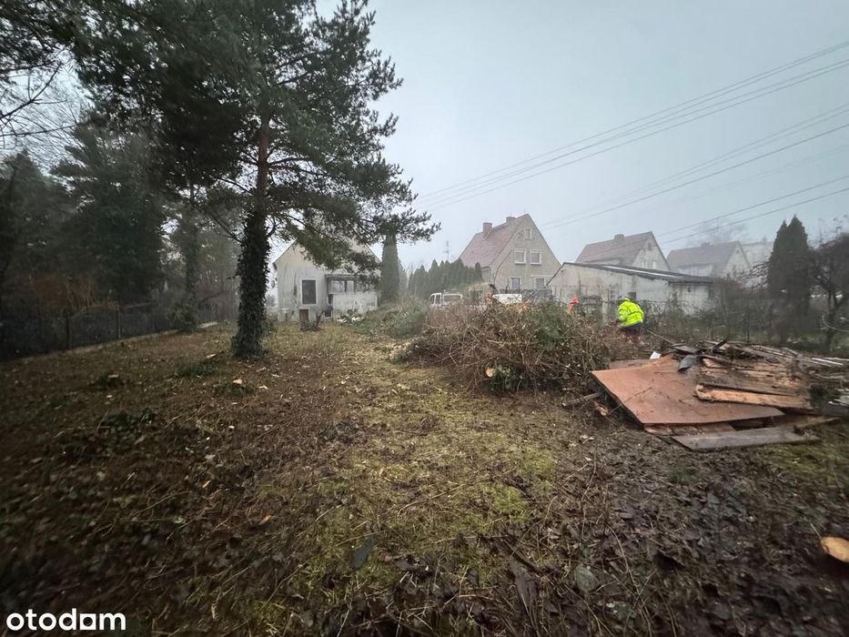 Działka budowlana -Radwanice-uzbrojona (jednorodzinna/bliżn./usługowa)