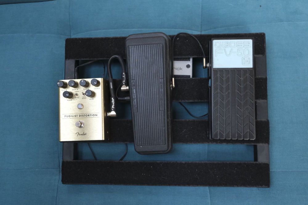 Gotowy pedalboard | MXR Iso-Brick | Fender | Cry Baby | Boss