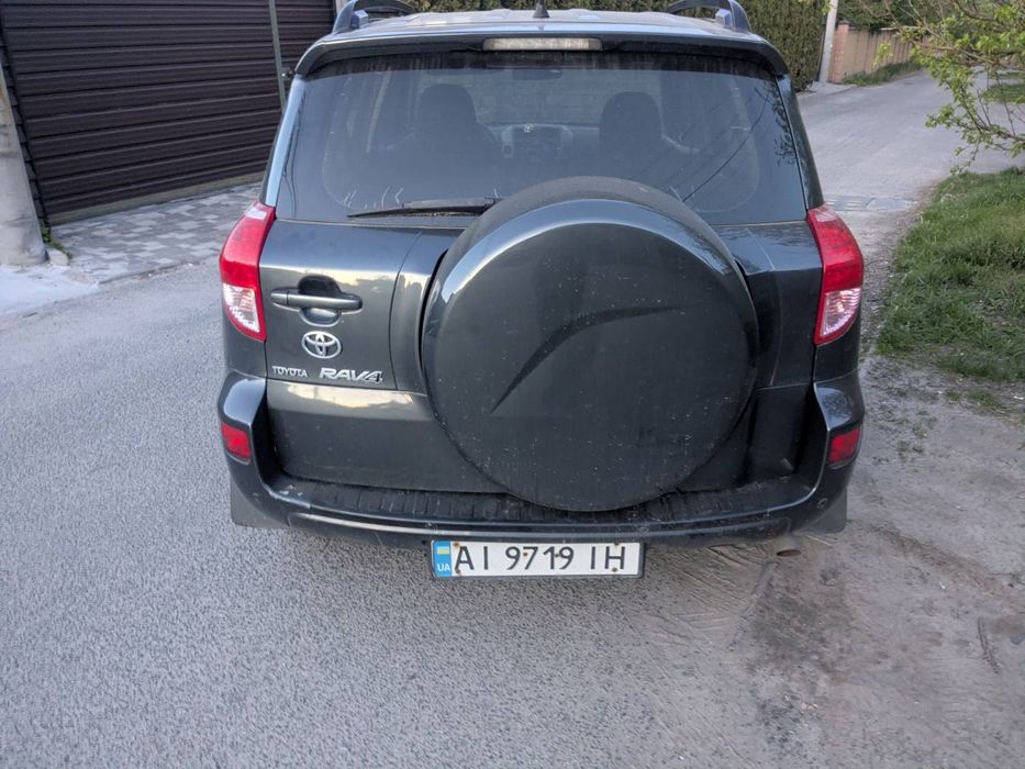 Продам тайоту рав 4