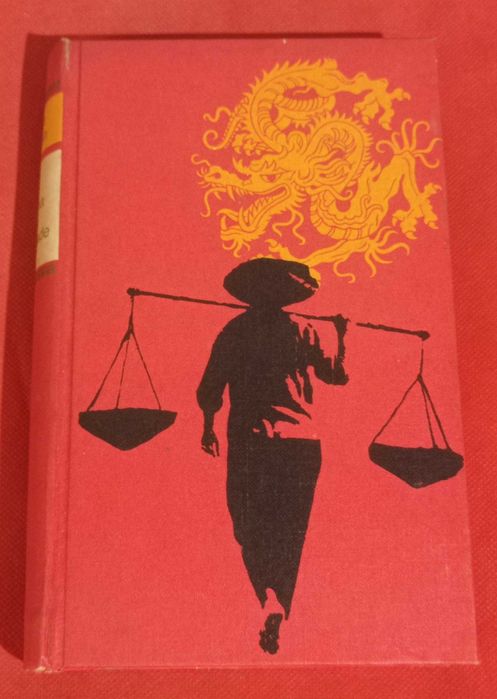 Livros baratos, vários vendo