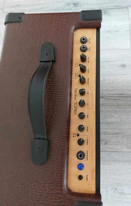 Wzmacniacz gitarowy Kustom Sienna 30 PRO