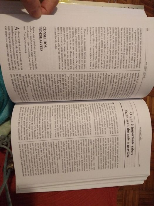 Livro "O que se espera enquanto se está à espera"