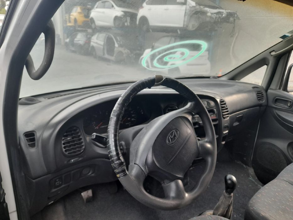 Para peças HYUNDAI H-1 (A1)