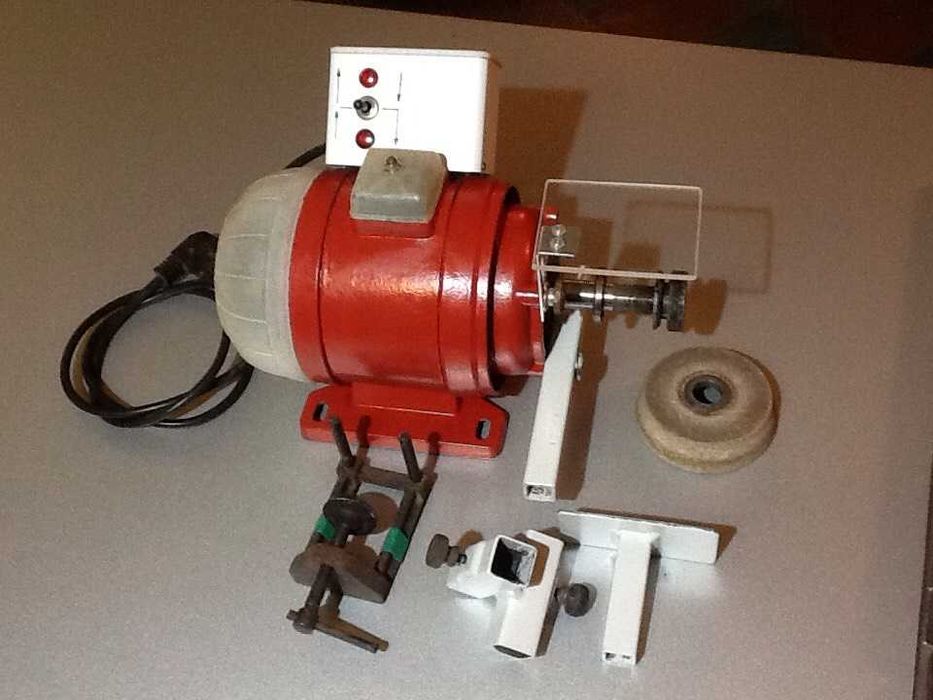 Точильный станок для заточки пил,фрез