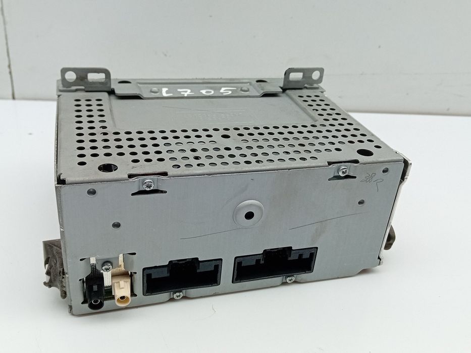 Rádio / auto-rádio FORD Transit Connect II (V408)