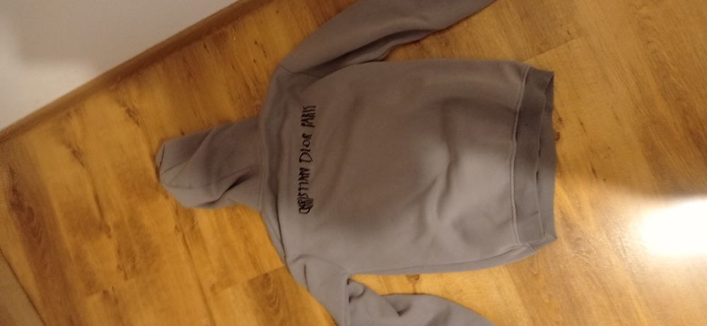 Bluza dior stan dobry lekie ślady