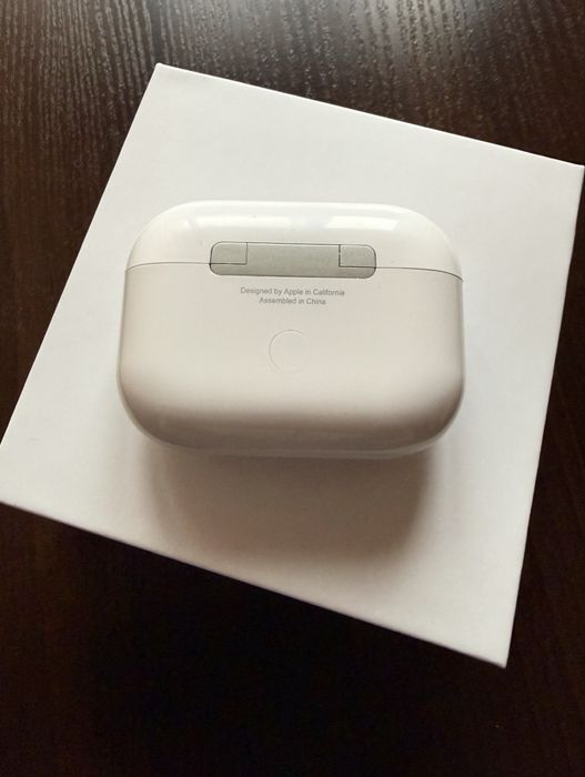 навушники airpods 2 pro type-c як нові