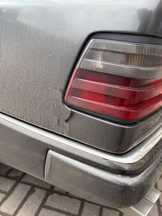 Mercedes-Benz E-Class 1990 VIN WDB1241331A775265 фото оголошення 6 з 19