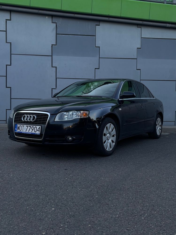 Audi A4 Limousine