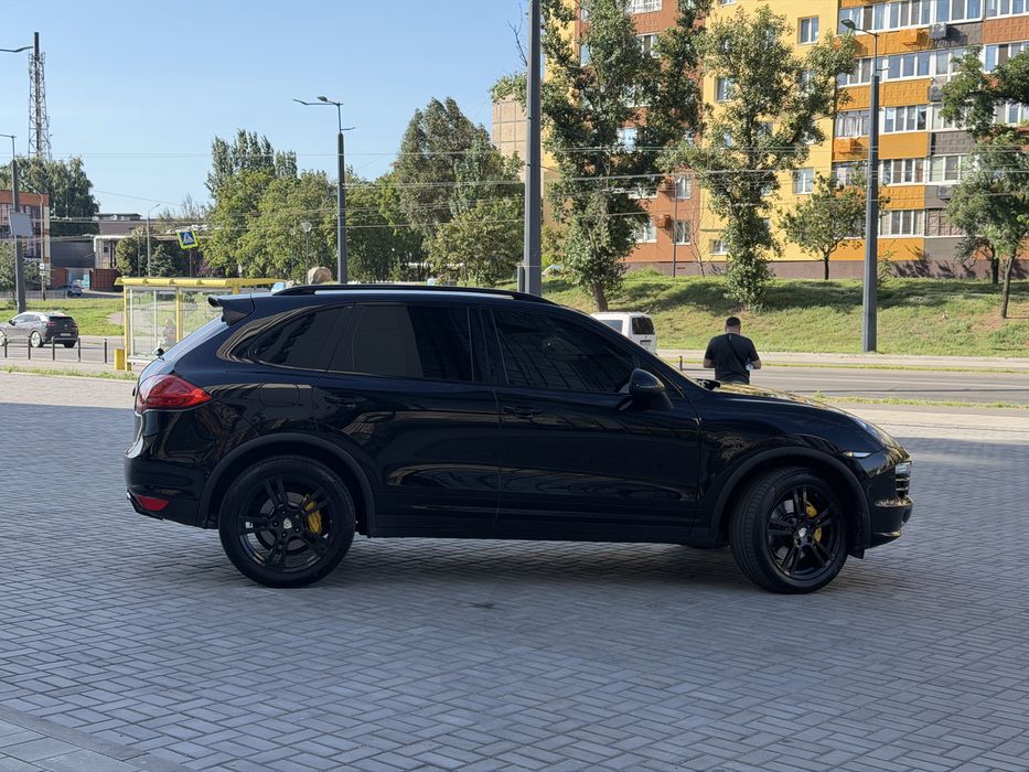 Porsche Cayenne обмін на два авто