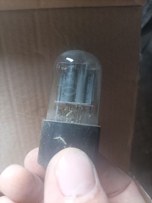 ,Радіолампа 6П3с. 6Ж7 6Н9С