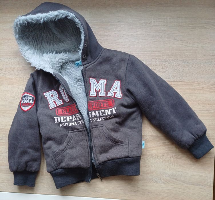 Bluza ciepła z kapturem ocieplana futerkiem r. 110-122 brązowa