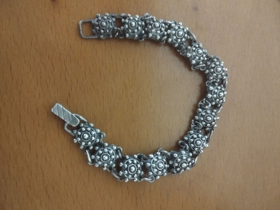 pulseira de prata e anel de prata
