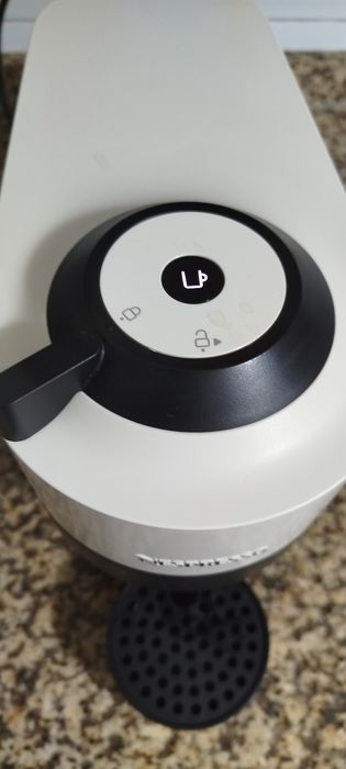 Máquina Nespresso  vertuo pop