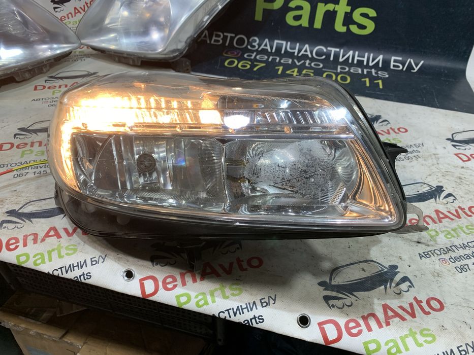 Фара Opel Insignia 08-13 фари Опель Інсігнія Инсигния оптика Фары