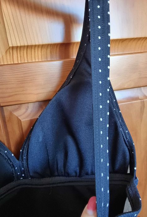 Fato de banho preto com bolinhas brancas, tamanho S/M