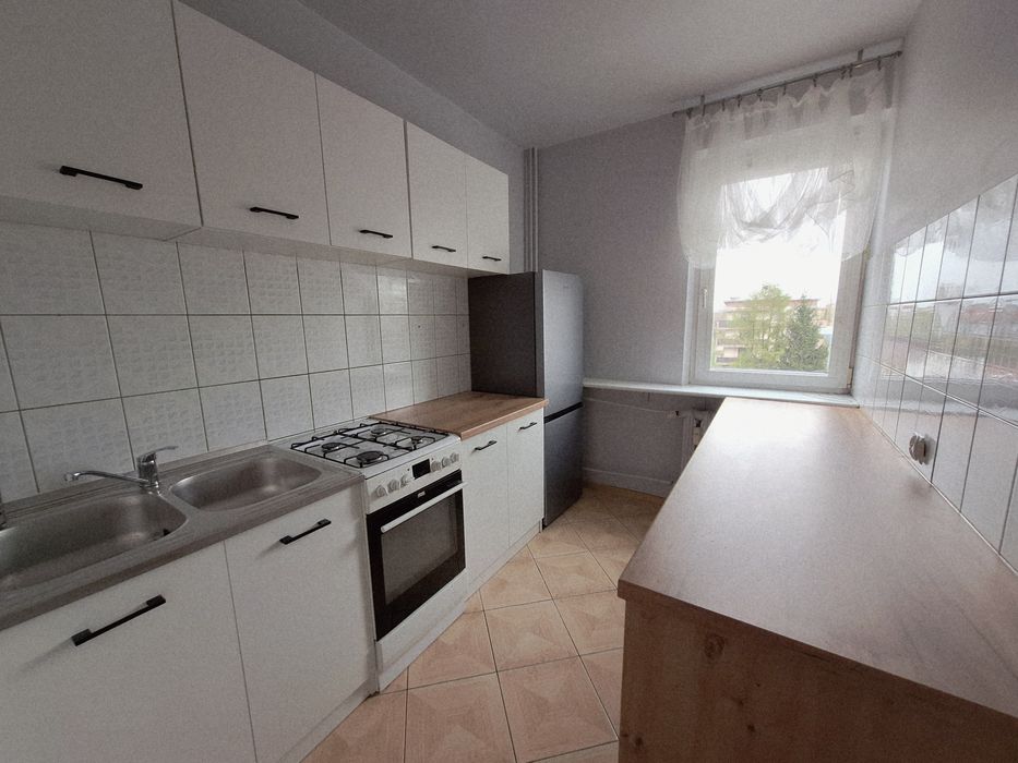Mieszkanie 64 m2   3 pok Tomaszów Mazowiecki  ul. Sterlinga